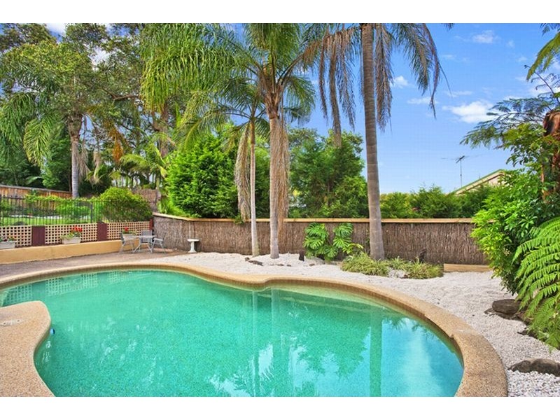 8 Bangalow Avenue, Mona Vale NSW 2103