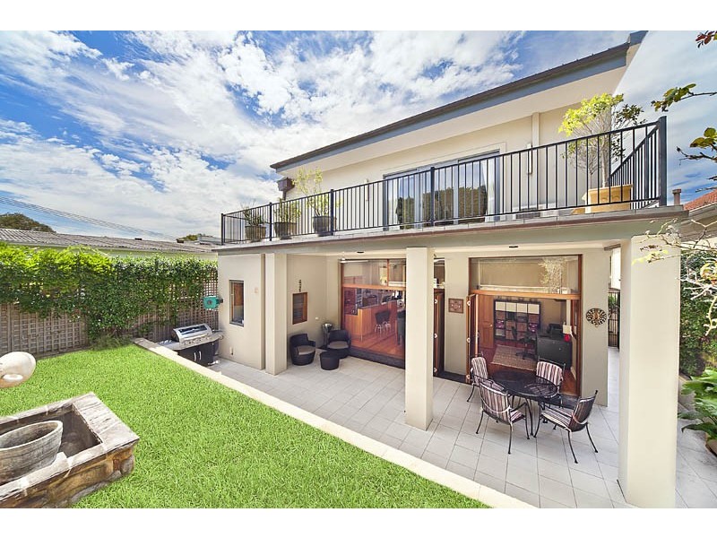 235 Sydney Road, Fairlight NSW 2094