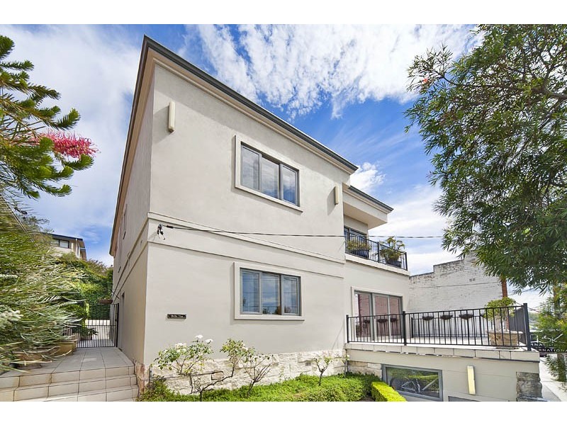 235 Sydney Road, Fairlight NSW 2094