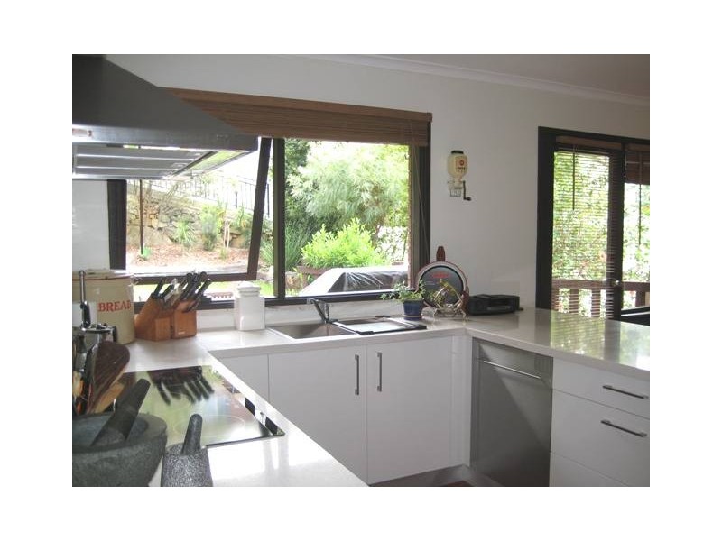 4 St Johns Close, Brookvale NSW 2100