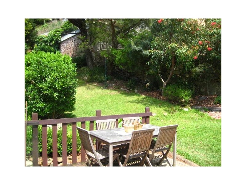 4 St Johns Close, Brookvale NSW 2100