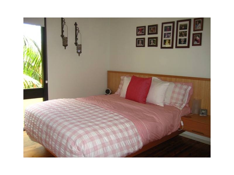 4 St Johns Close, Brookvale NSW 2100
