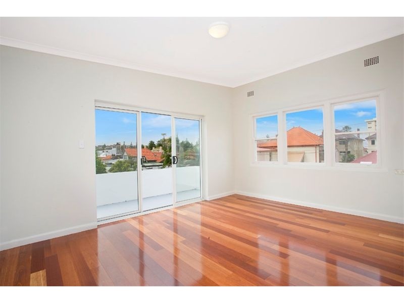 8 Carlton Street, Manly NSW 2095