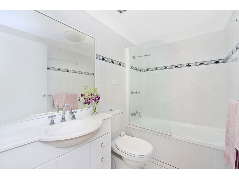 6/5-7 Gulliver Street, Brookvale NSW 2100