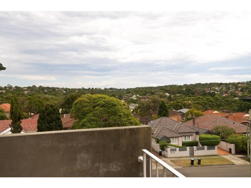 8/74 Wanganella Street, Balgowlah NSW 2093