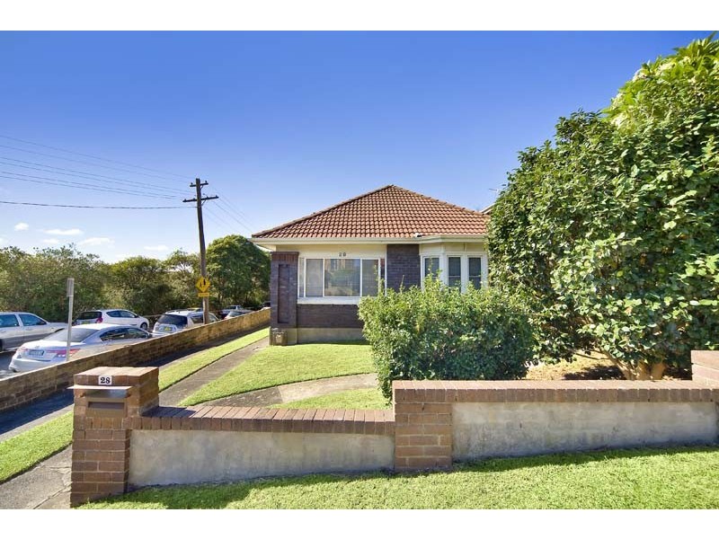 28 Ethel Street, Seaforth NSW 2092