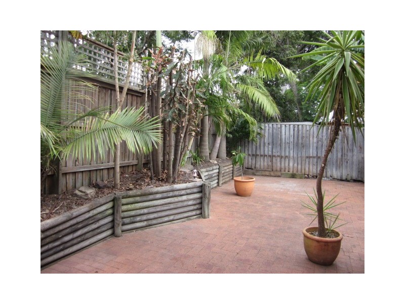 84A Bennett Street, Curl Curl NSW 2096