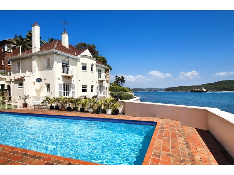 18 Cove Avenue, Manly NSW 2095
