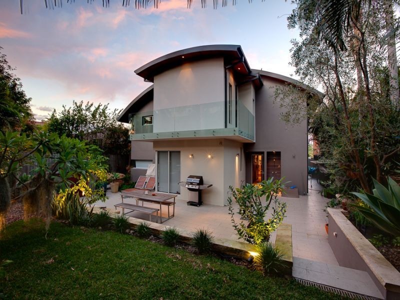 8 Cliff Road, Collaroy NSW 2097