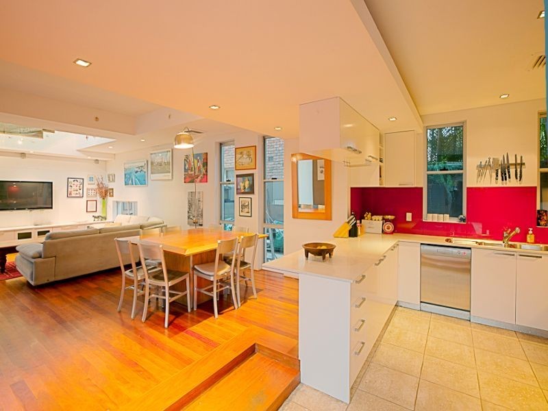 8 Cliff Road, Collaroy NSW 2097