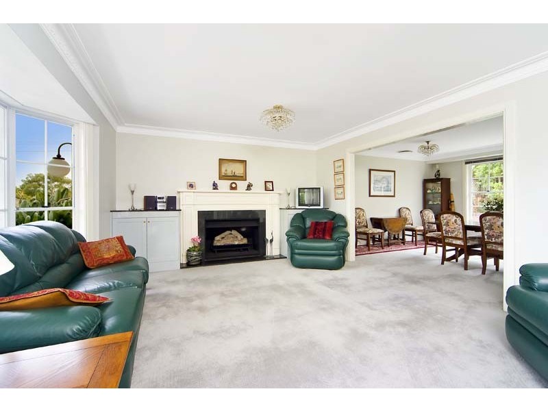 12 Aden Street, Seaforth NSW 2092