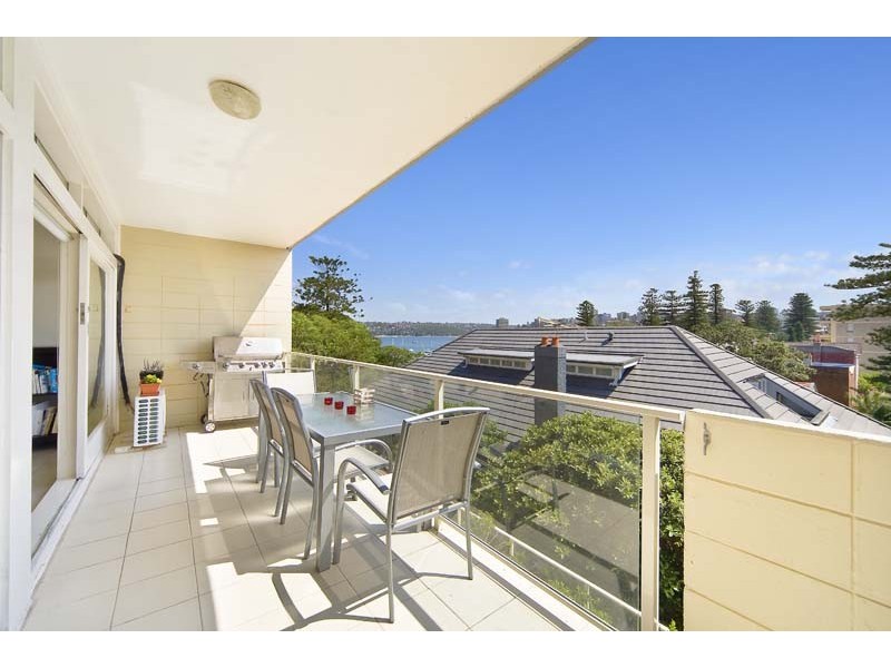 8/15 East Esplanade, Manly NSW 2095