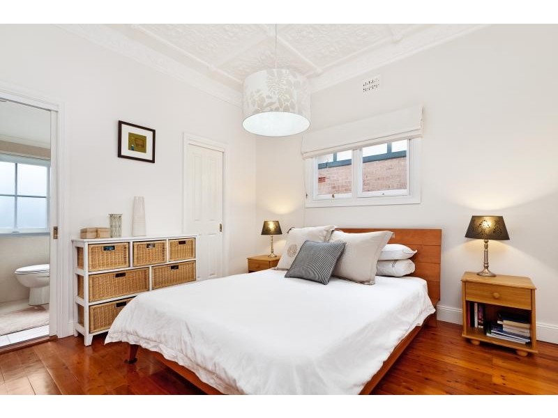 217 Sydney Road, Fairlight NSW 2094