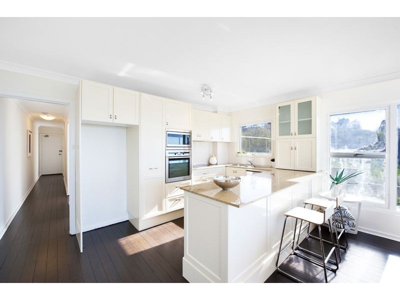 2/81 Ocean Street, Narrabeen NSW 2101