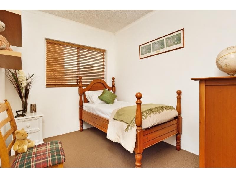 10/30-34 Kooloora Avenue, Freshwater NSW 2096