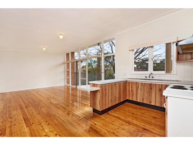 125 McIntosh Road, Narraweena NSW 2099