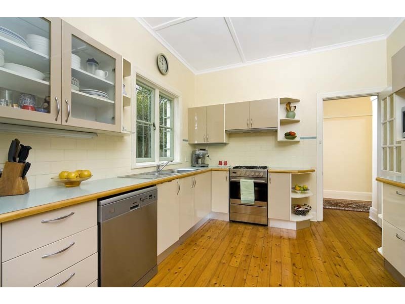 8 Wattle Avenue, Fairlight NSW 2094