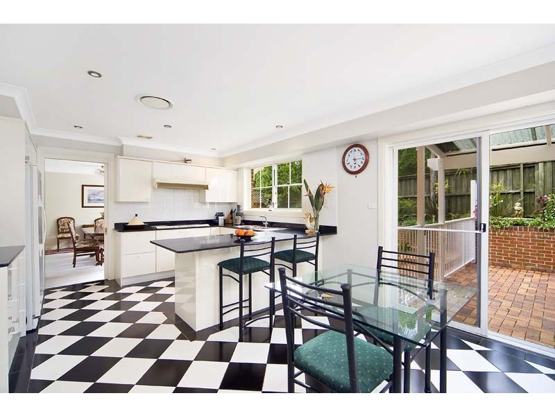 12 Aden Street, Seaforth NSW 2092