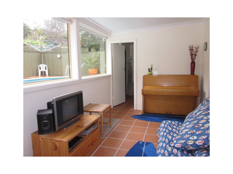 50 Adams Street, Curl Curl NSW 2096