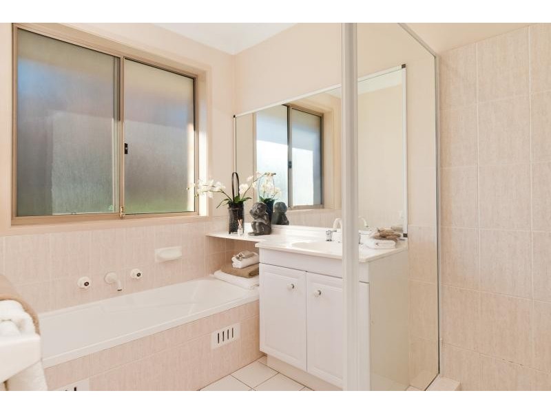 94b Peacock Street, Seaforth NSW 2092