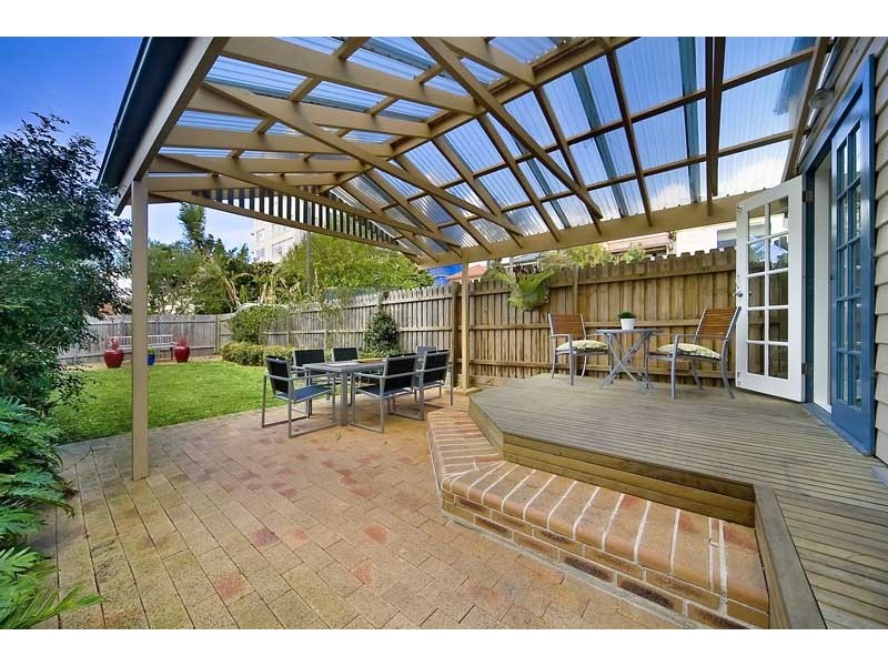 11 Charles Street, Freshwater NSW 2096