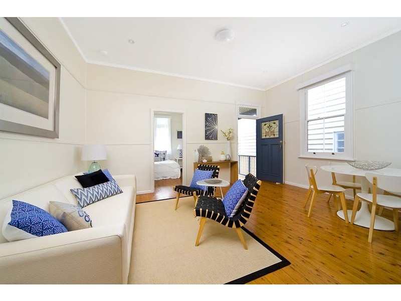 11 Charles Street, Freshwater NSW 2096