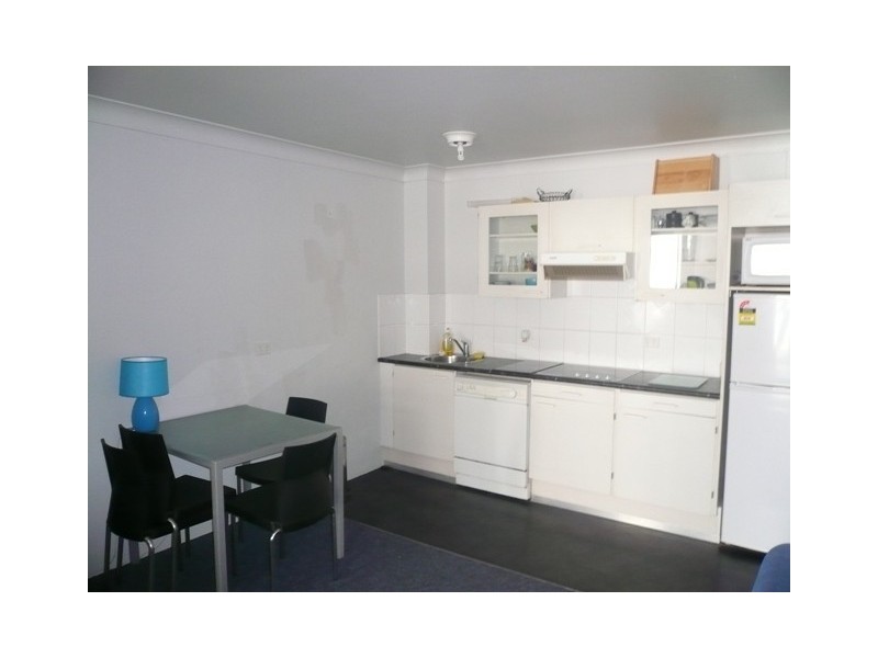 8/26-32 Whistler Street, Manly NSW 2095