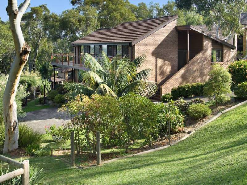 14 Churchill Crescent, Allambie Heights NSW 2100