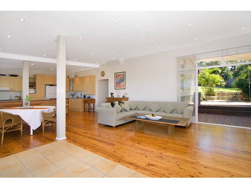 6  Arthur Street, Dee Why NSW 2099