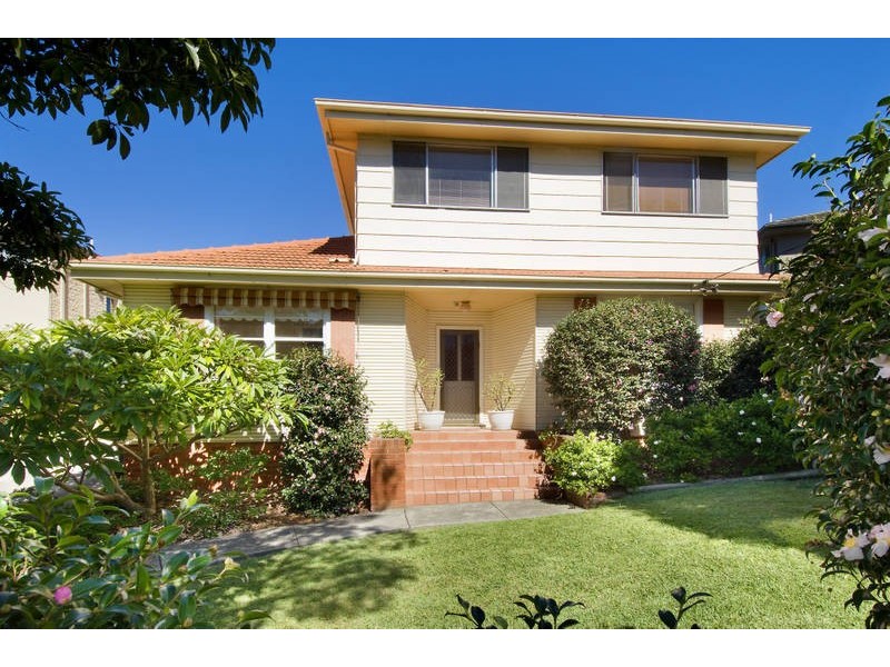 32  Maroa Crescent, Allambie Heights NSW 2100