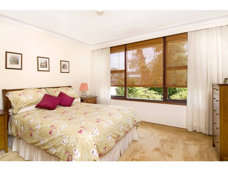 6  Sanananda Avenue, Allambie Heights NSW 2100