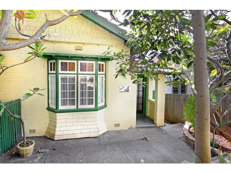 216  Sydney Road, Fairlight NSW 2094