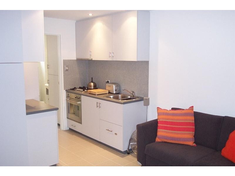 8/8  Campbell Parade, Manly Vale NSW 2093