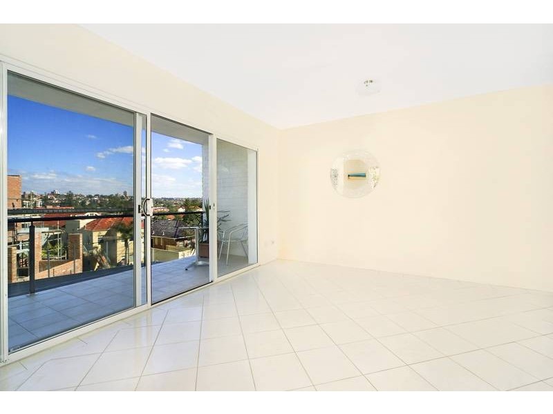2/9 Greycliffe Street, Queenscliff NSW 2096