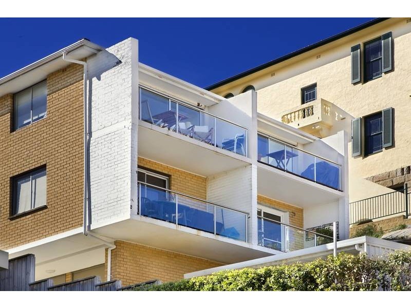 2/9 Greycliffe Street, Queenscliff NSW 2096