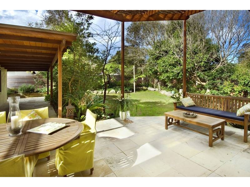 11 Castle Circuit, Seaforth NSW 2092