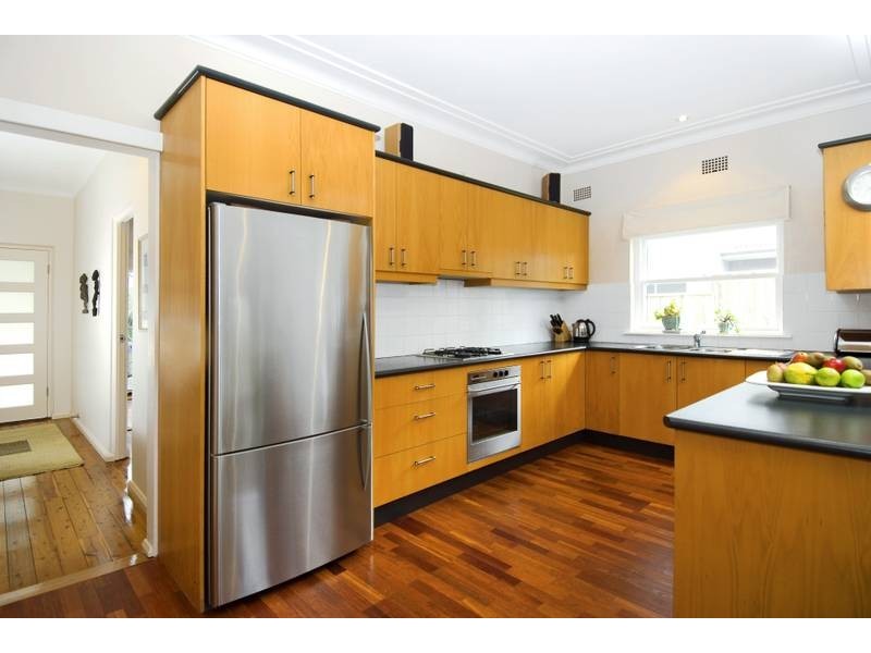 11 Castle Circuit, Seaforth NSW 2092