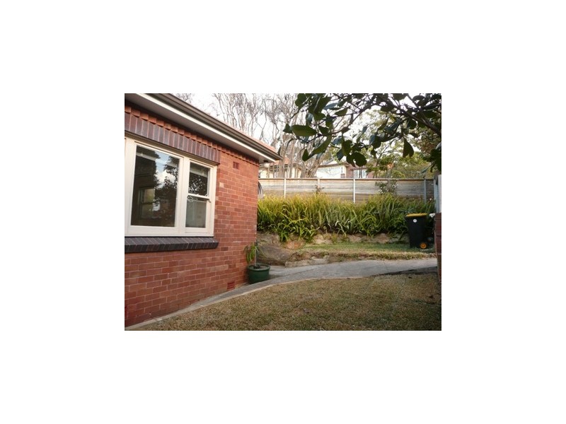 2/220  Sydney Road, Fairlight NSW 2094