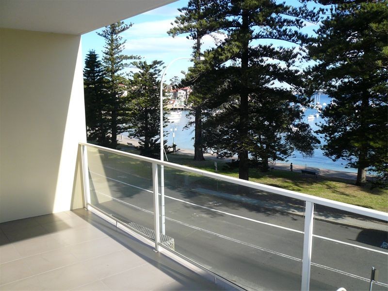 8/37  East Esplanade, Manly NSW 2095