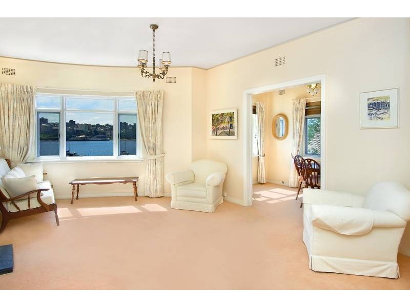 8/24  Cove Avenue, Manly NSW 2095