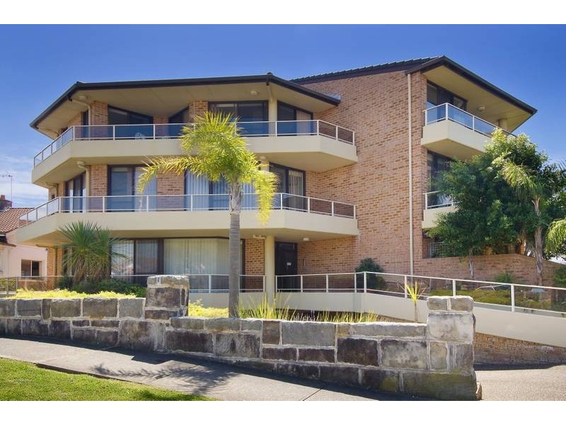 3/24-26  Hilltop Crescent, Fairlight NSW 2094