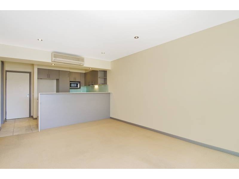 2/6-8  Lawrence Street, Freshwater NSW 2096