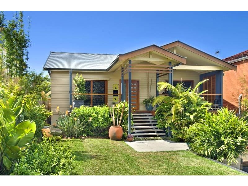 25   Horning Parade, Manly Vale NSW 2093