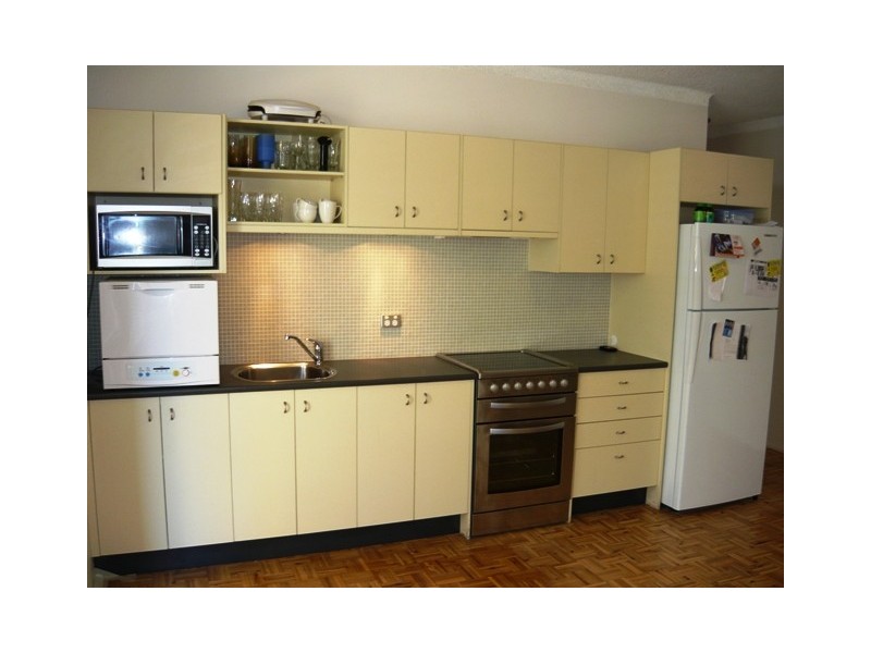 1/104  Crown Road, Queenscliff NSW 2096