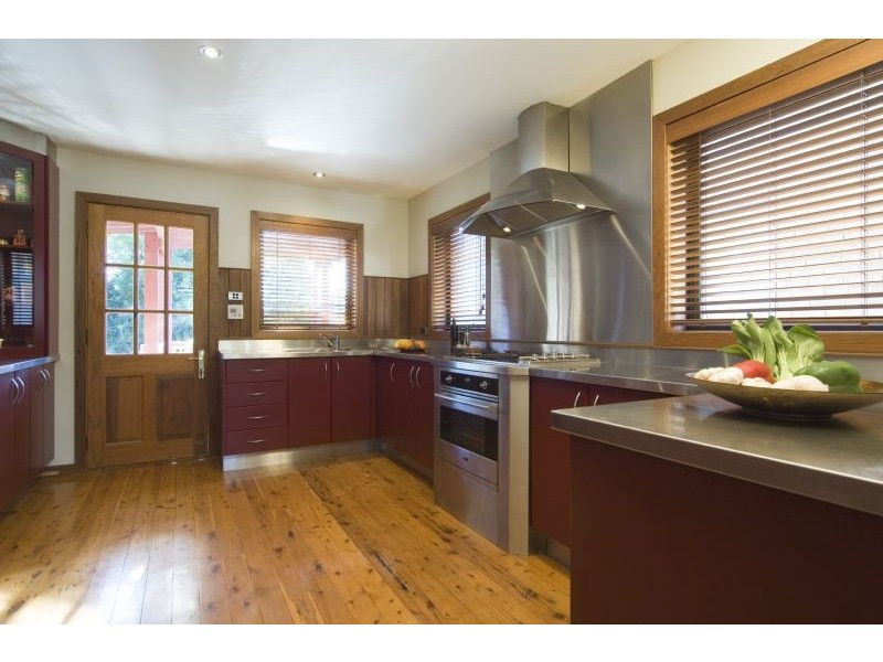 19 Sanananda Avenue, Allambie Heights NSW 2100