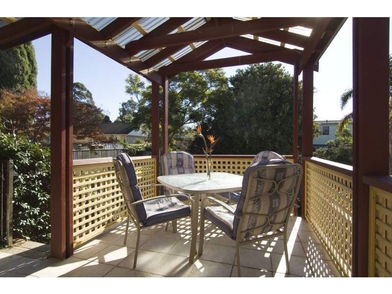 19 Sanananda Avenue, Allambie Heights NSW 2100