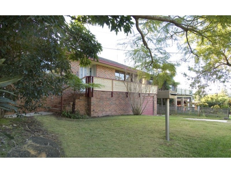 19 Sanananda Avenue, Allambie Heights NSW 2100