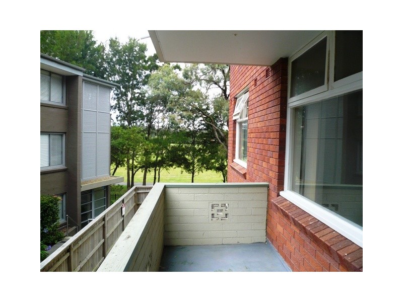 5/2  Campbell Parade, Manly Vale NSW 2093