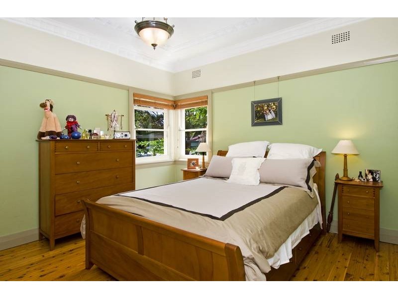 4/13  Lombard Street, Balgowlah NSW 2093