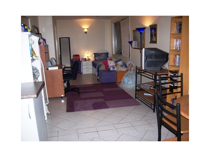 1/18  Indura Road, Narrabeen NSW 2101